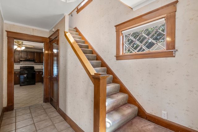 216 Park Ave, Weymouth, MA 02190