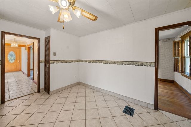 216 Park Ave, Weymouth, MA 02190