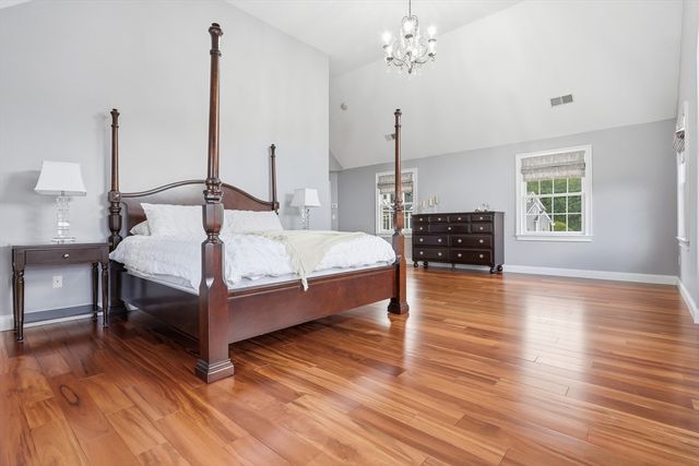 35 Oheir Way, Lowell, MA 01852