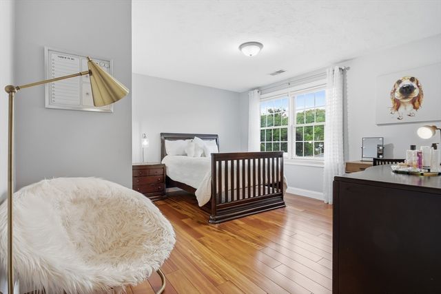35 Oheir Way, Lowell, MA 01852