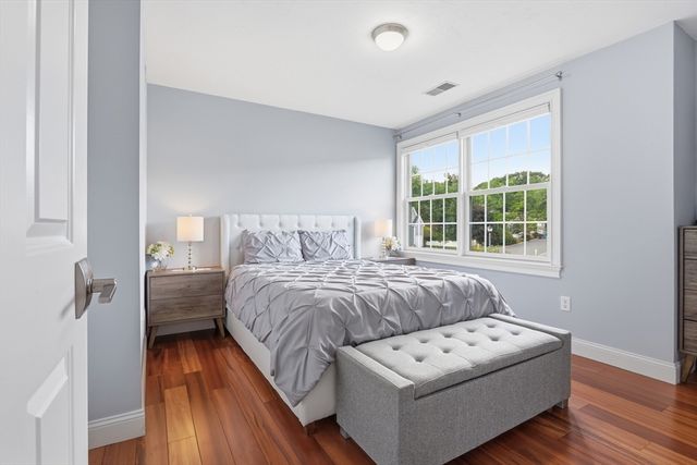 35 Oheir Way, Lowell, MA 01852