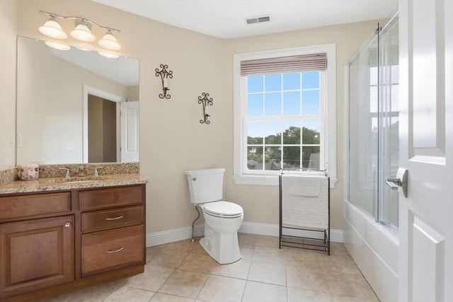 35 Oheir Way, Lowell, MA 01852