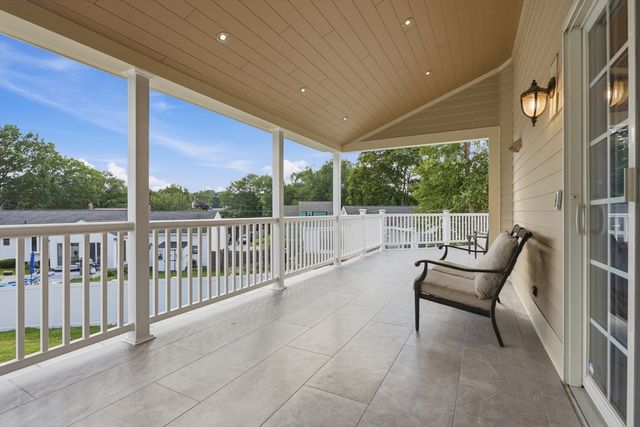 35 Oheir Way, Lowell, MA 01852