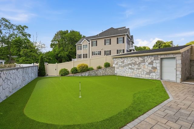 35 Oheir Way, Lowell, MA 01852