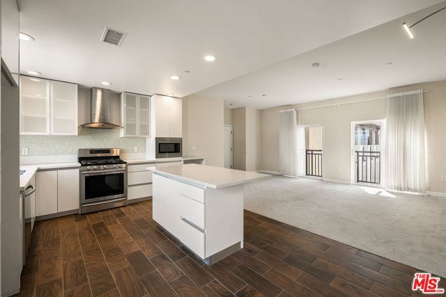 28 N 3rd Street A412, Alhambra, CA 91801