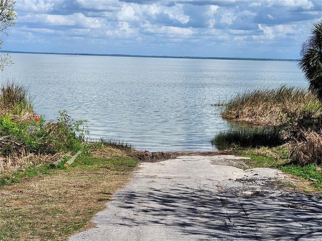 17551 TEMPLE STREET, Montverde, FL 34756