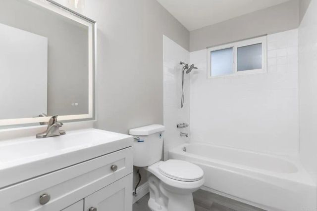 9857 MISSION GORGE RD 4, Santee, CA 92071