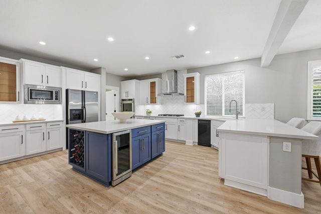 8075 Chestnut Ct, Granite Bay, CA 95746