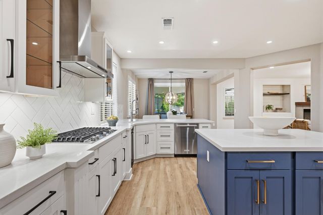 8075 Chestnut Ct, Granite Bay, CA 95746