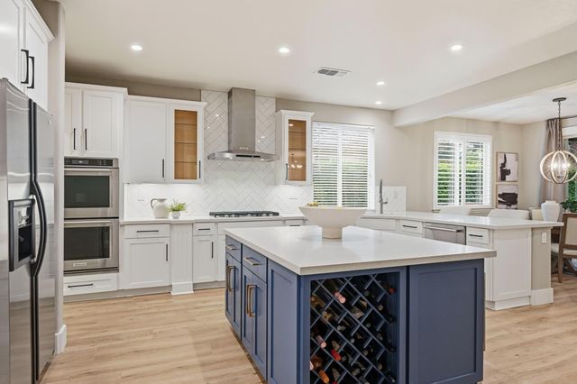 8075 Chestnut Ct, Granite Bay, CA 95746