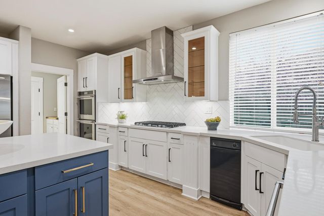 8075 Chestnut Ct, Granite Bay, CA 95746