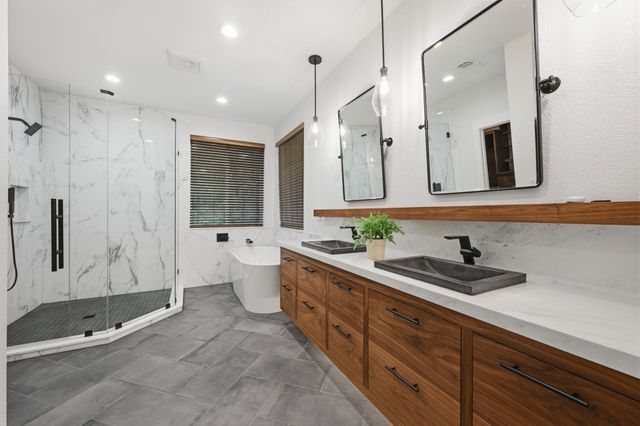 8075 Chestnut Ct, Granite Bay, CA 95746