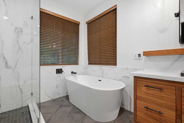 8075 Chestnut Ct, Granite Bay, CA 95746