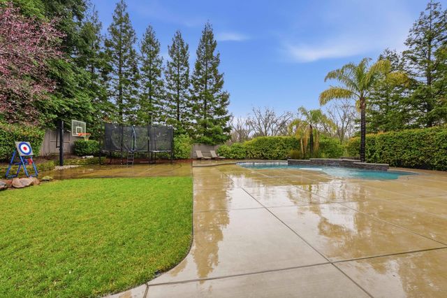 8075 Chestnut Ct, Granite Bay, CA 95746