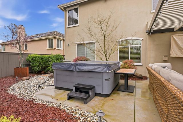 8075 Chestnut Ct, Granite Bay, CA 95746