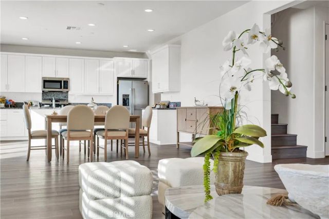 585 Haystack Loop, Perris, CA 92570