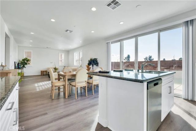 585 Haystack Loop, Perris, CA 92570