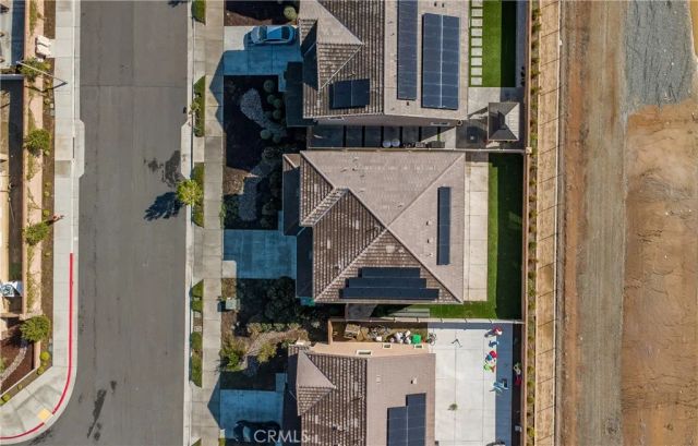 585 Haystack Loop, Perris, CA 92570