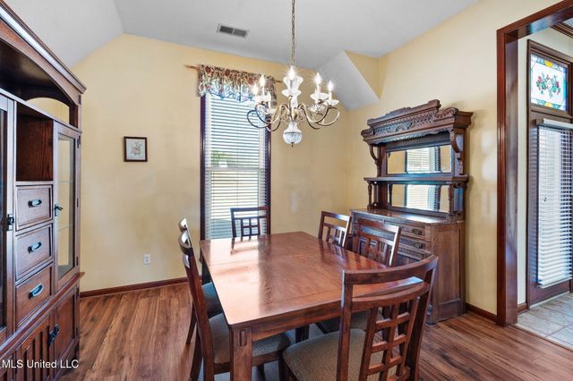 13025 Oak Ridge Drive, Olive Branch, MS 38654