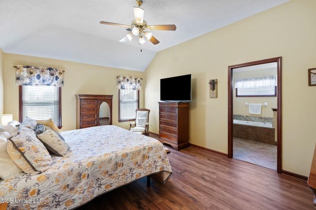 13025 Oak Ridge Drive, Olive Branch, MS 38654