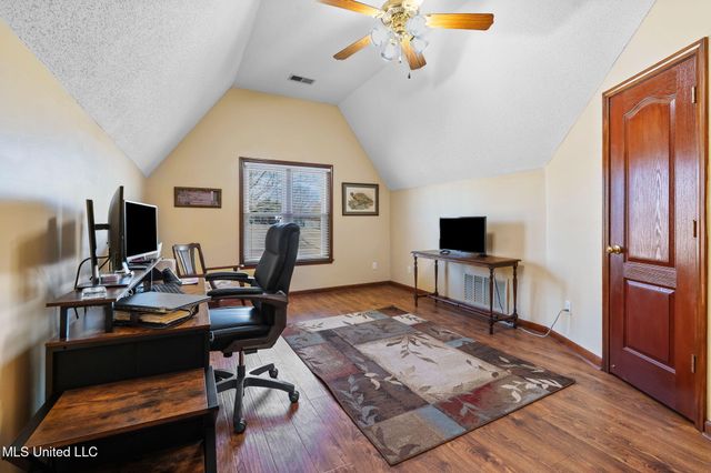 13025 Oak Ridge Drive, Olive Branch, MS 38654