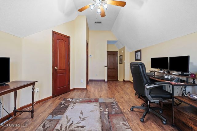 13025 Oak Ridge Drive, Olive Branch, MS 38654