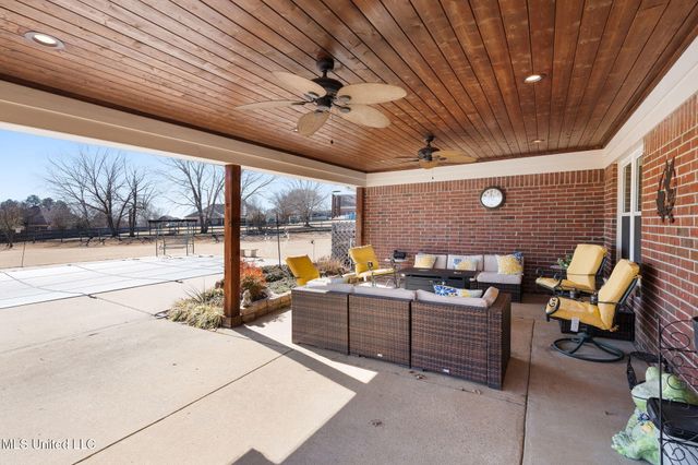 13025 Oak Ridge Drive, Olive Branch, MS 38654