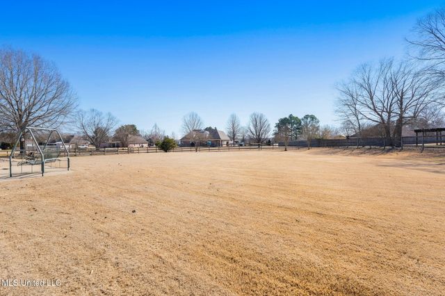 13025 Oak Ridge Drive, Olive Branch, MS 38654