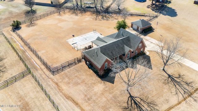 13025 Oak Ridge Drive, Olive Branch, MS 38654