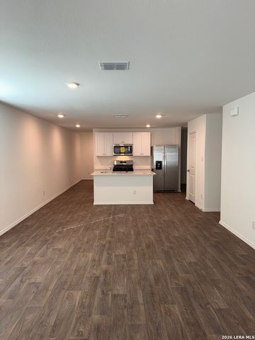 15510 Lemon Pepper, Von Ormy, TX 78073