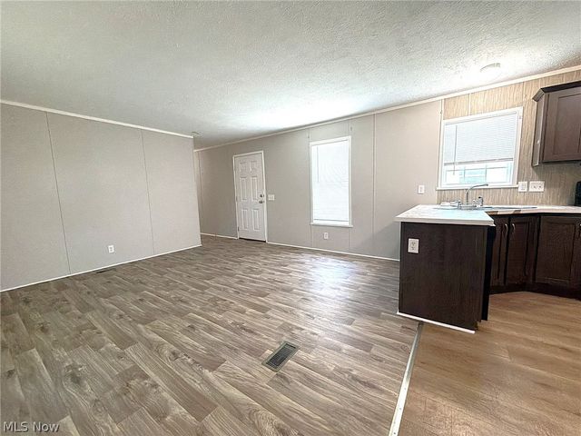 144 Virginia Avenue, Elyria, OH 44035