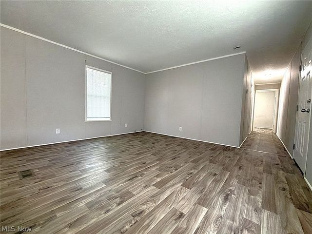 144 Virginia Avenue, Elyria, OH 44035