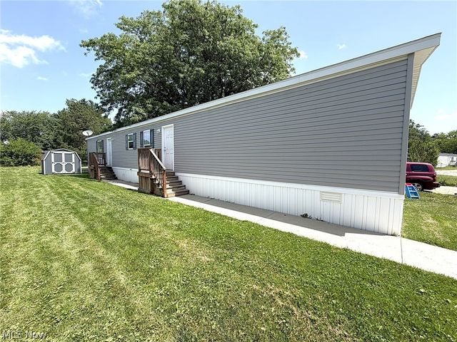 144 Virginia Avenue, Elyria, OH 44035