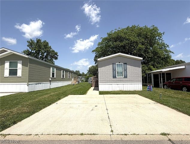 144 Virginia Avenue, Elyria, OH 44035