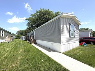 144 Virginia Avenue, Elyria, OH 44035