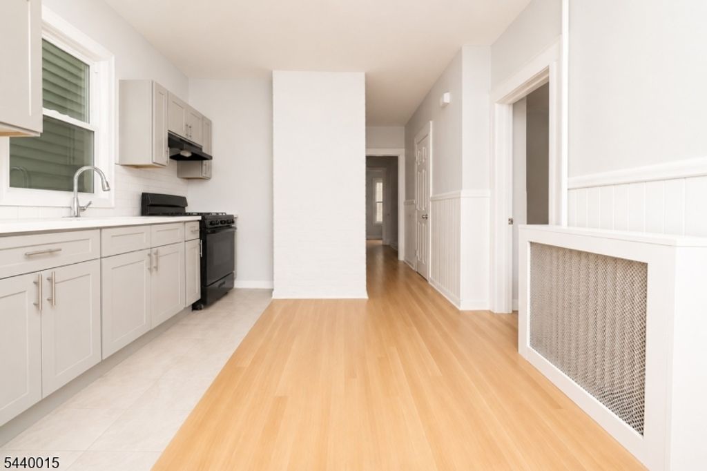66 Isabella Ave, Newark City, NJ 07106 — photo 4
