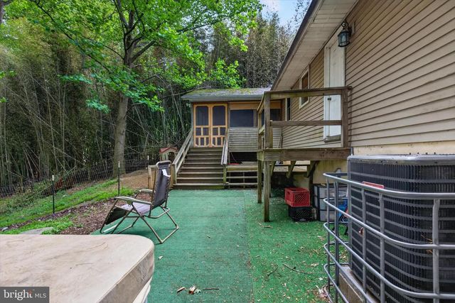 207 FORGE HILL RD, Wrightsville, PA 17368