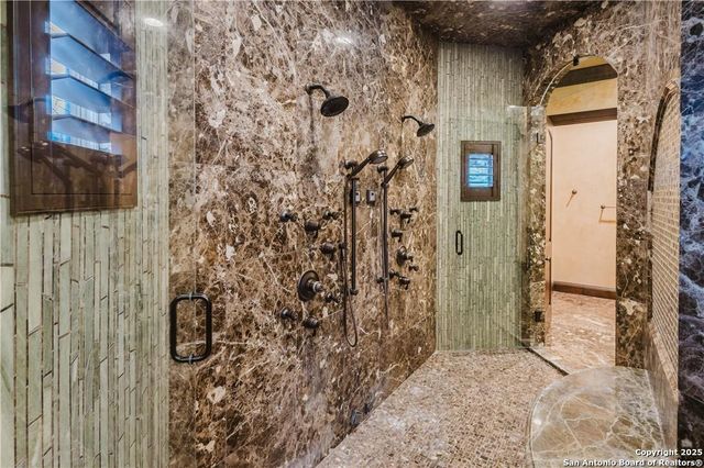 1024 spanish, New Braunfels, TX 78132