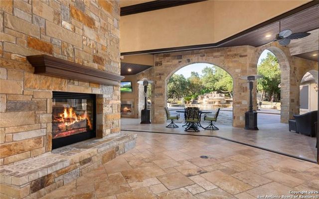 1024 spanish, New Braunfels, TX 78132