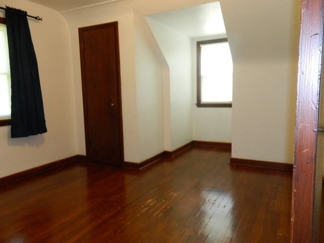 502 Vilsack Rd, Shaler, PA 15116