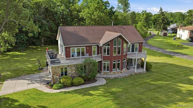 3199 West River Road, Grand Island, NY 14072