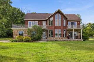 3199 West River Road, Grand Island, NY 14072