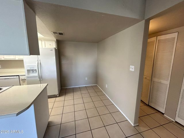 3002 N 70TH Street 216, Scottsdale, AZ 85251