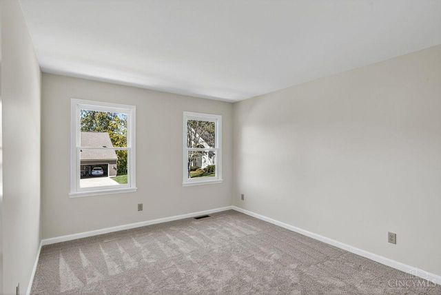 131 Lakeview Court, Loveland, OH 45140