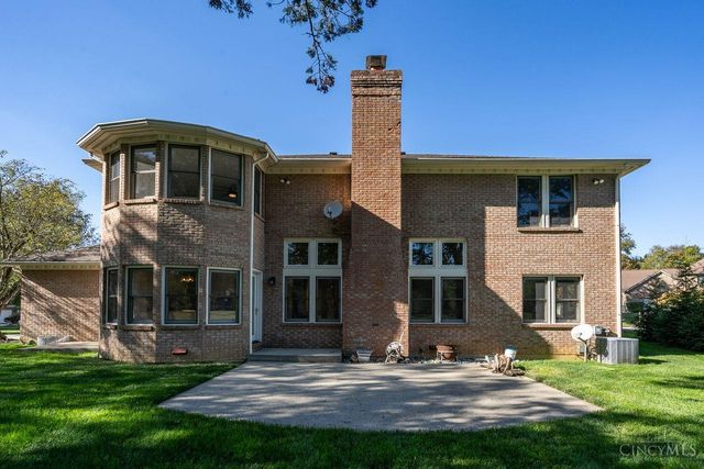 131 Lakeview Court, Loveland, OH 45140