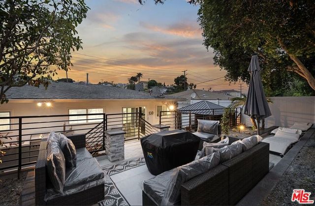 8222 Pershing Drive 24, Playa Del Rey, CA 90293