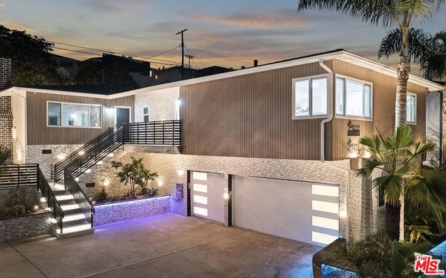 8222 Pershing Drive 24, Playa Del Rey, CA 90293