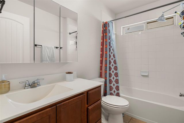 633 Schefer ST, Leander, TX 78641