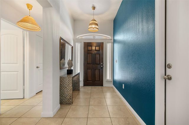 633 Schefer ST, Leander, TX 78641