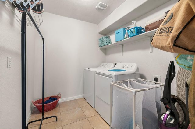 633 Schefer ST, Leander, TX 78641